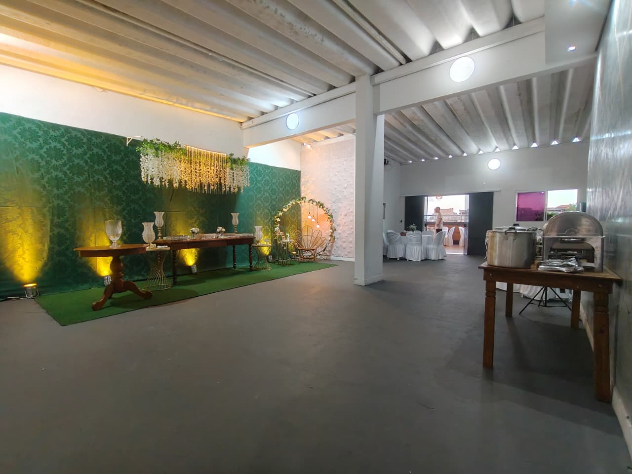 Salão montado e decorado para evento em Salvador - BA